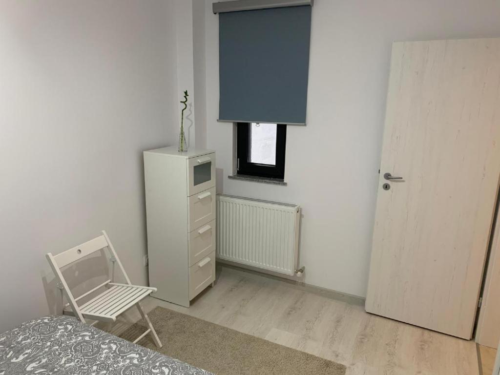 Apartment Piteszti Zewnętrze zdjęcie
