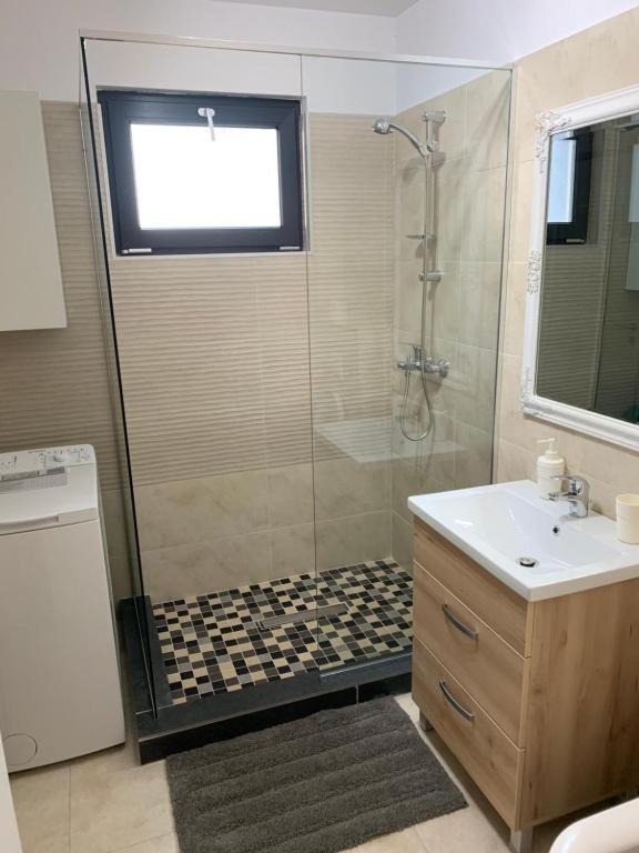 Apartment Piteszti Zewnętrze zdjęcie